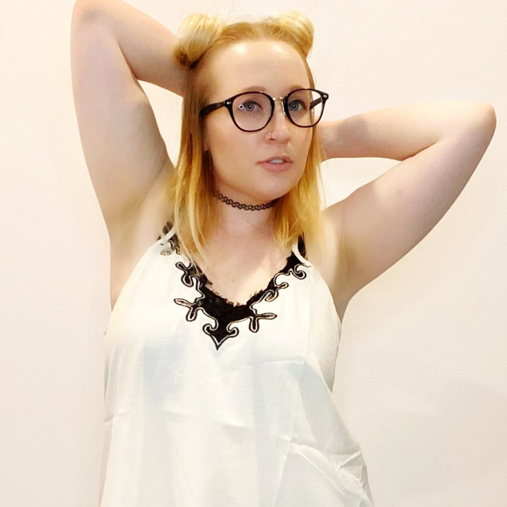 UMGEE Sleeveless Dress with Back Cutout